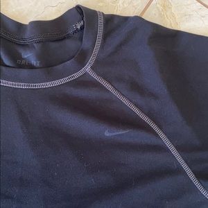 NIKE DRI FIT TEE 🌲